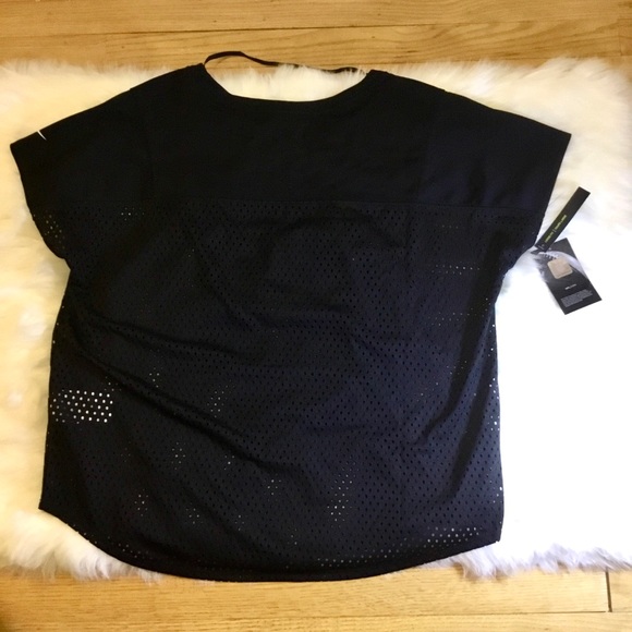 Women NIKE EAGLES Jersey size Large - Picture 5 of 8